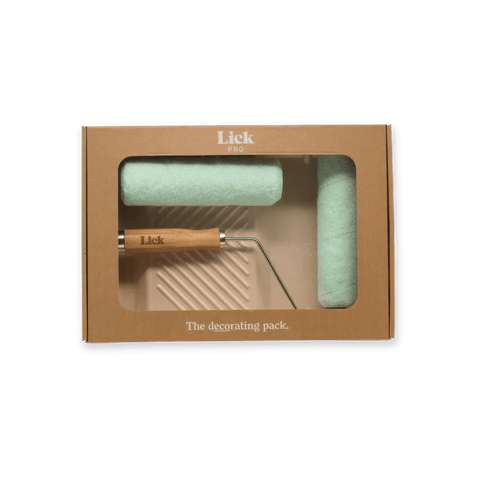 Roller, Sleeves & Tray Set - Get a better finish on your walls with this set.